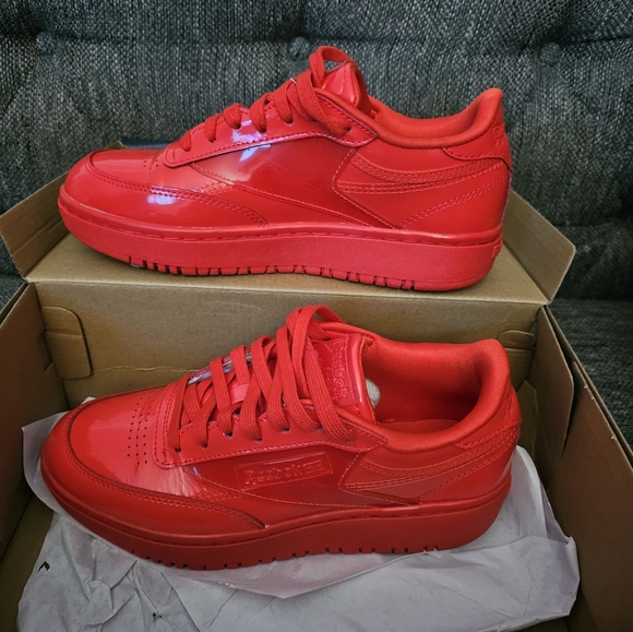 Cardi B Reebok - Picture 1 of 4